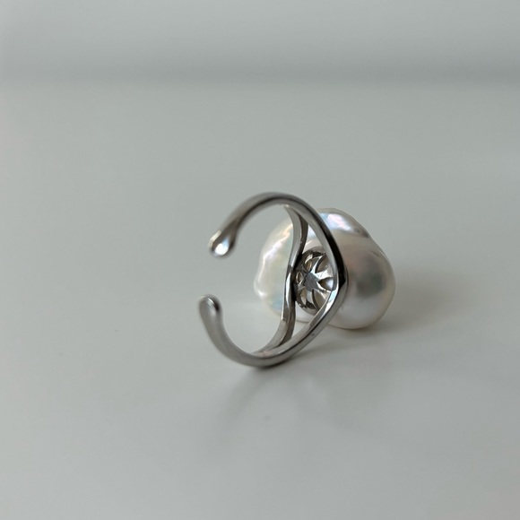 Baroque Pearl Ring - Picture 9 of 9